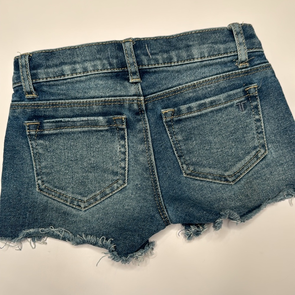 Tractr Denim Shorts with Colorful Heart Accents (like new!) - Picture 2 of 3